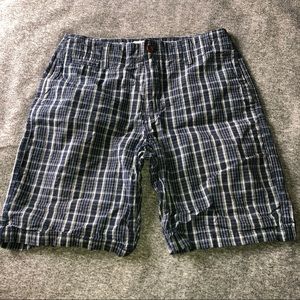 GAP Favorite Khaki plaid shorts